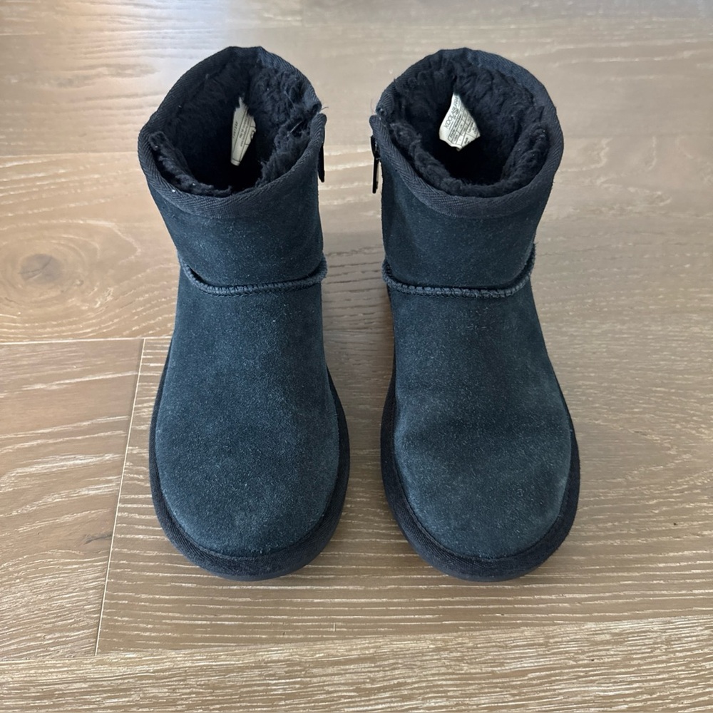 Koolaburra By Ugg Girls Black Boots Size 1
